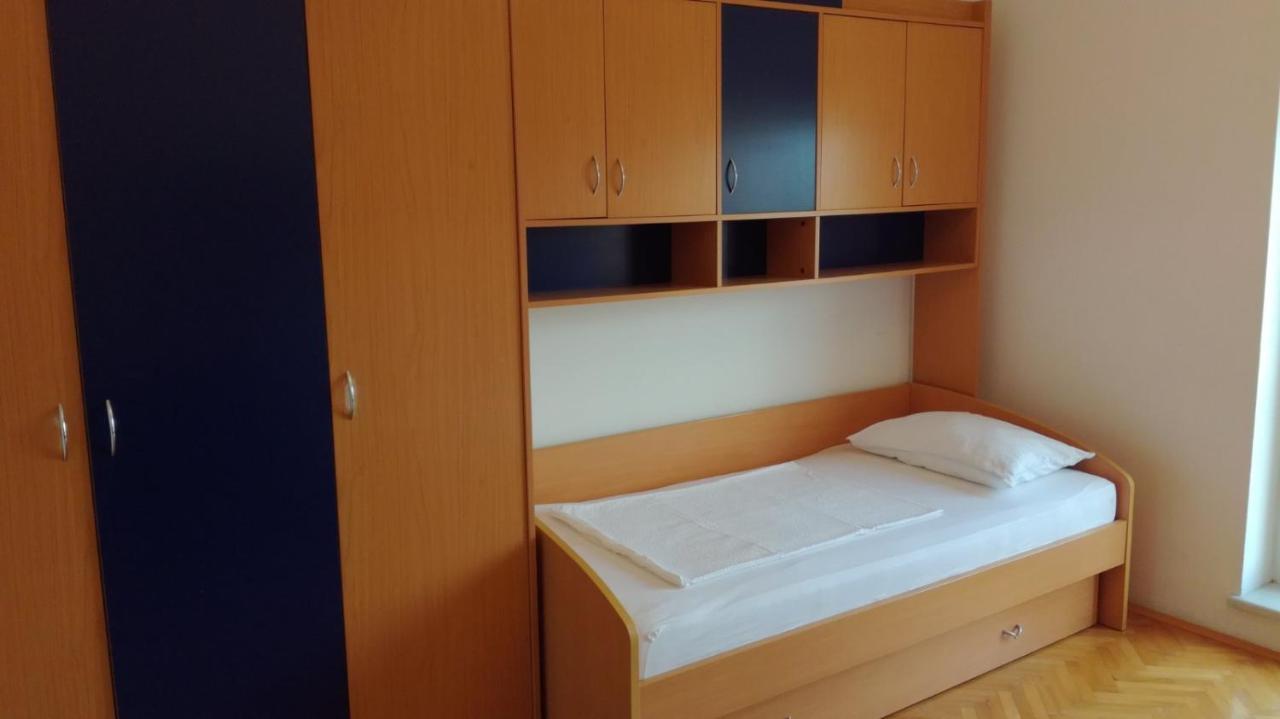 Apartma Vojkovo 科佩尔 外观 照片